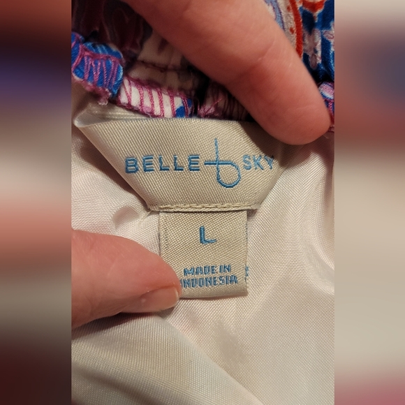 Belle Sky Off-Shoulder Swing Top - Picture 2 of 5